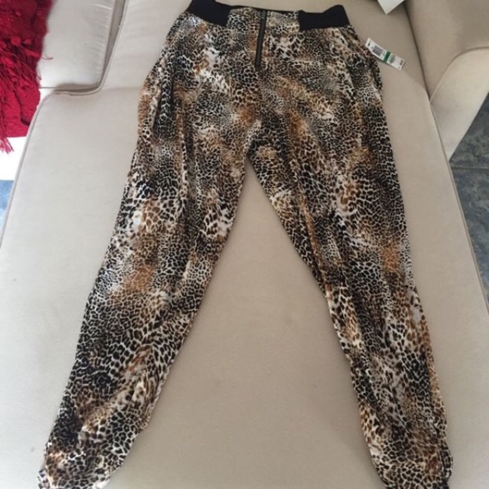 Material Girl Leopard Pants - Large